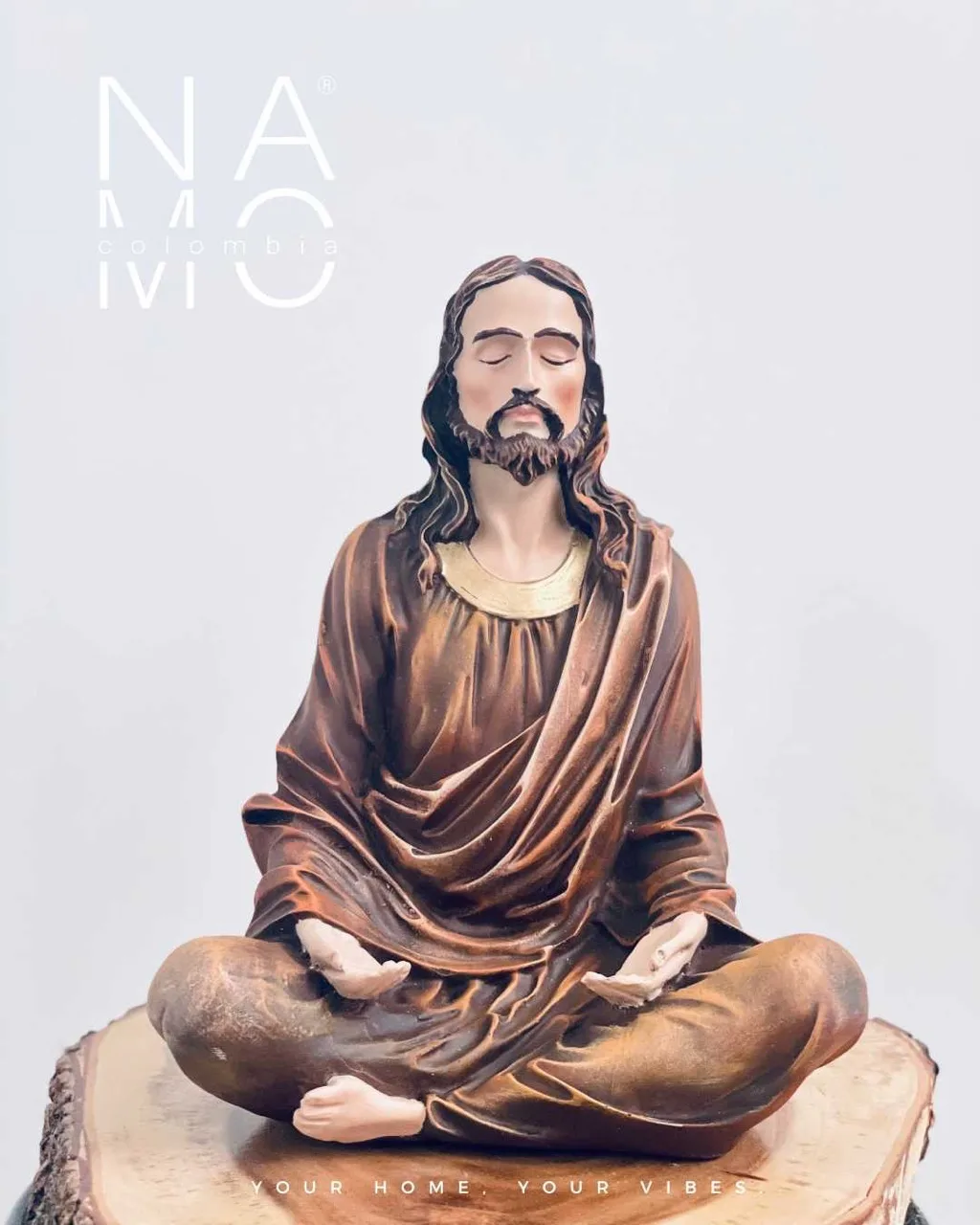 Jesús meditando 25cm